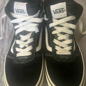 Kids black vans